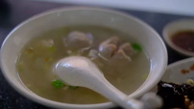 深度吃喝游记｜为什么我在台湾暴饮暴食了十天，却一斤都没长胖？