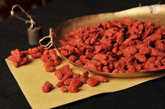 什么时间吃枸杞效果最好,枸杞原浆什么时间喝最好