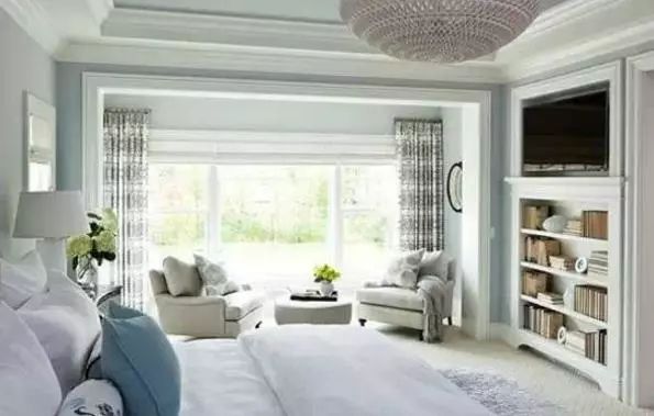 为什么家里回南天湿得特别严重,回南天家里很潮湿有什么方法除湿