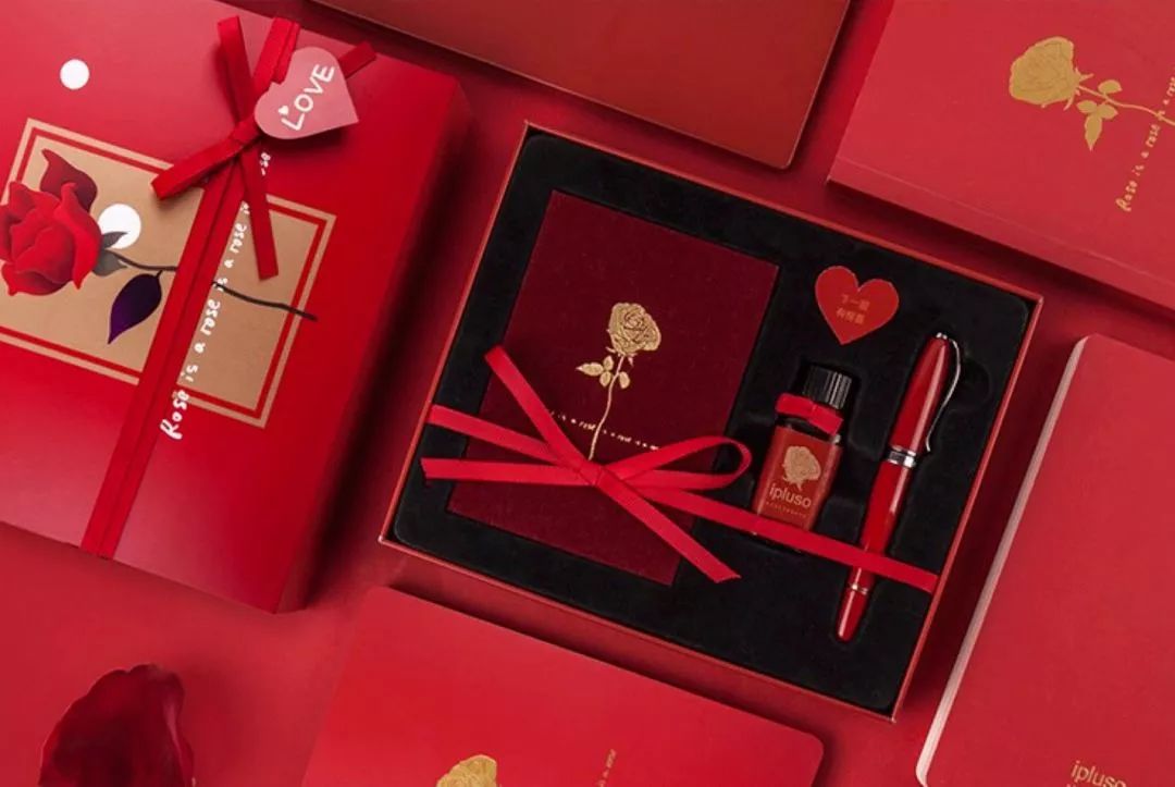 情人节买什么颜色的礼物,礼物选得好