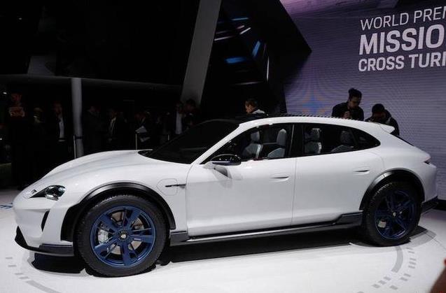 这下好了,保时捷也开始想干掉特斯拉了