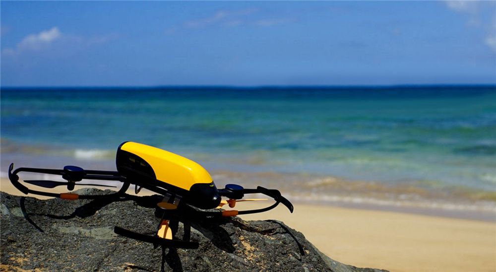 藏在手机壳里放口袋就能带走,这么小的黑科技无人机还是第一次见