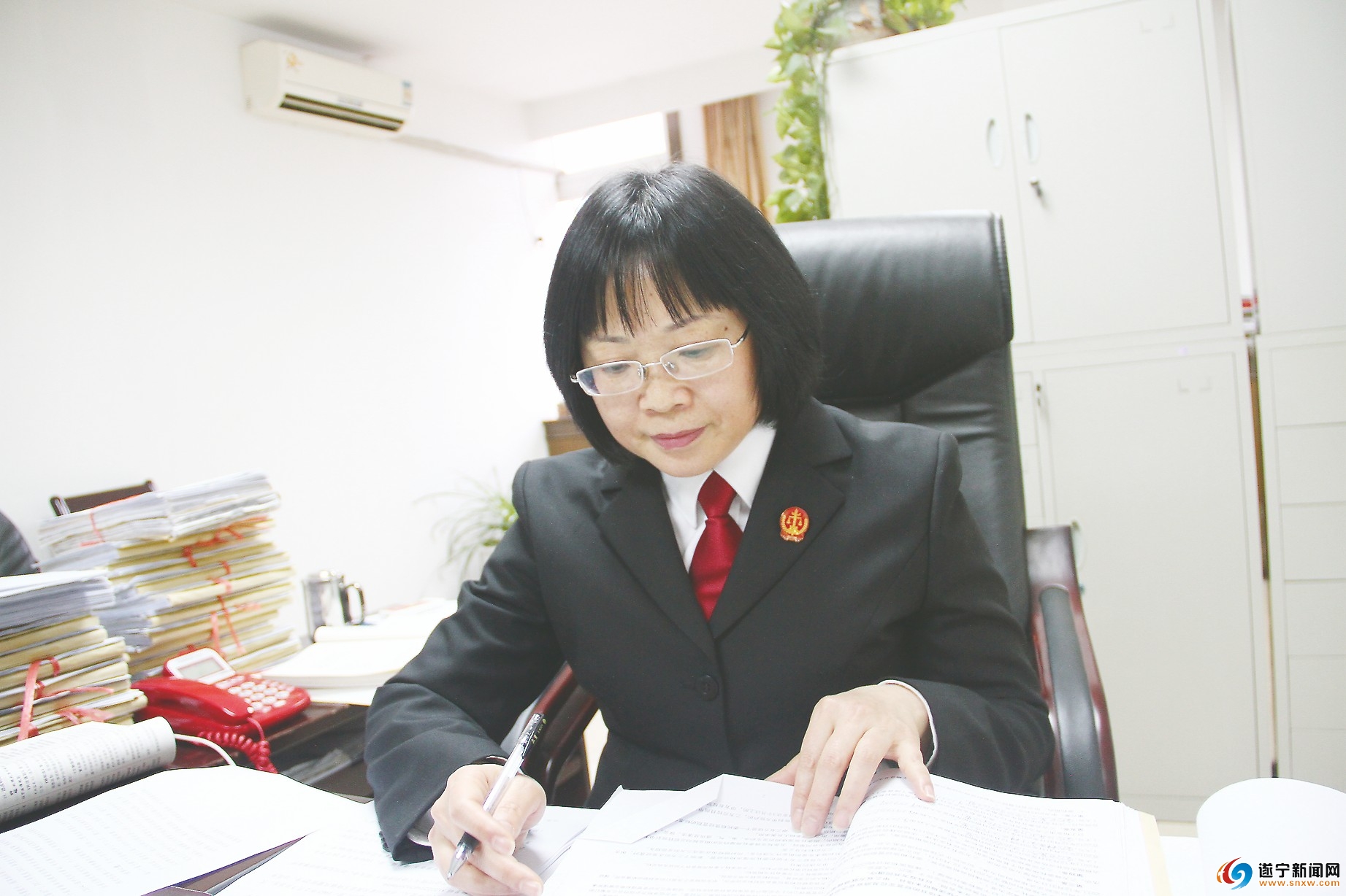 春风十里不如你工作中的你最美