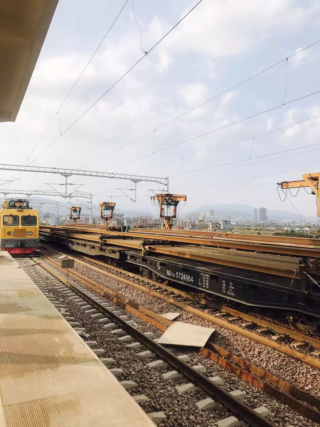 昆明到大理动车途经哪三站,昆明到大理的动车大理站