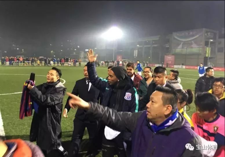 上海宝山乐翻天蹦床公园,蹦床主题公园宝山新杨湾