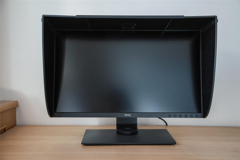 色彩修图显示器,摄影修图用什么显示器好一点