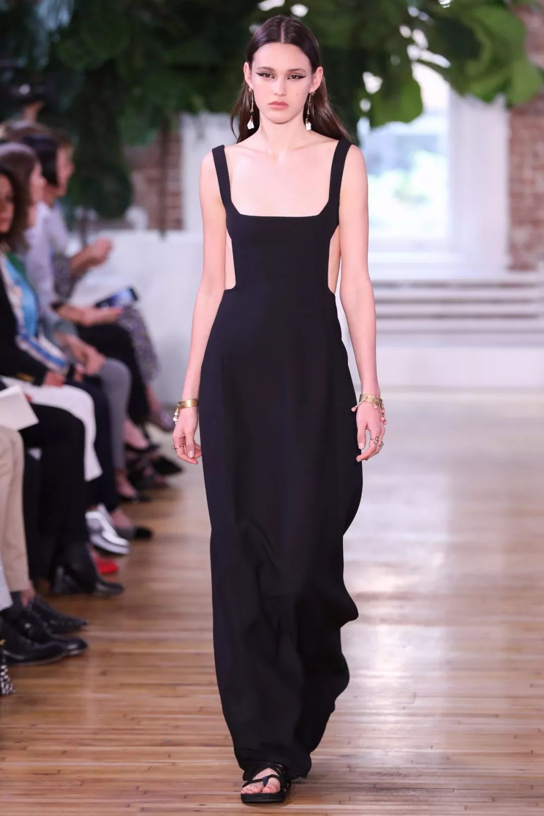 今年最流行的小方领,方领上衣高级感新款