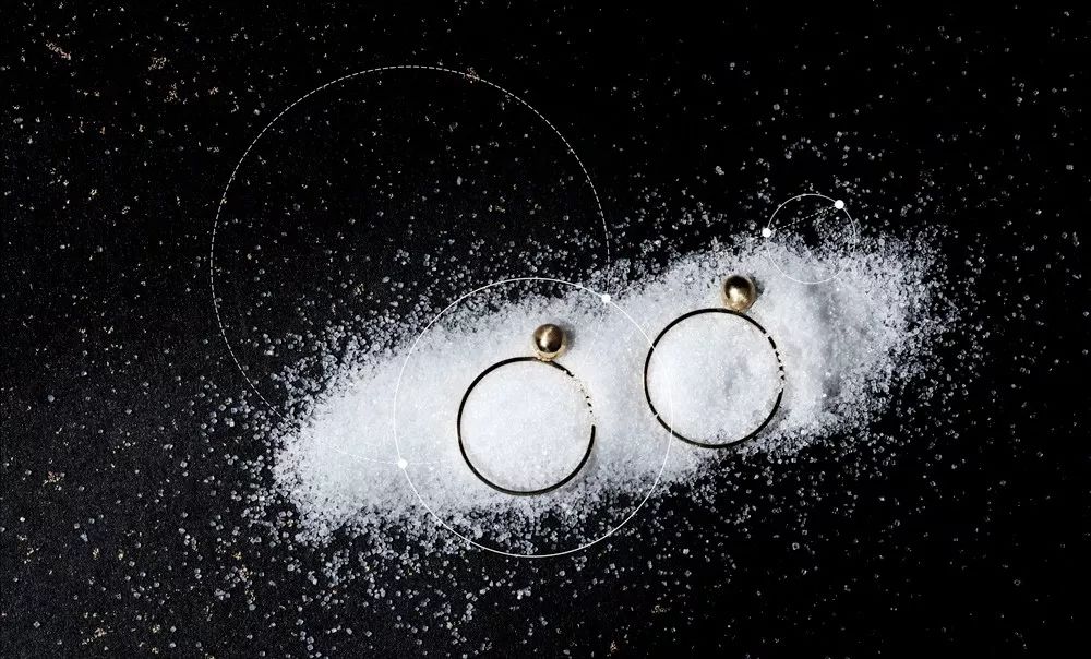 情人节买什么颜色的礼物,礼物选得好