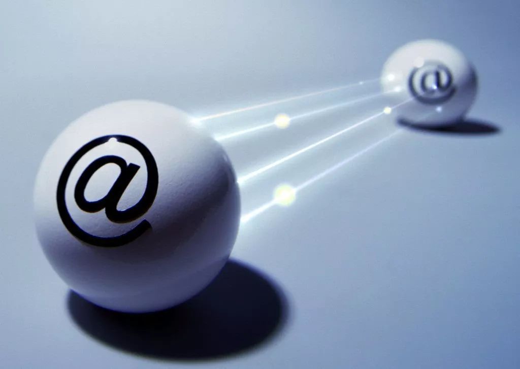 产业互联网将引领数字经济创新？听听这几位东莞企业家怎么说丨东莞经济年会产业互联网分享沙龙