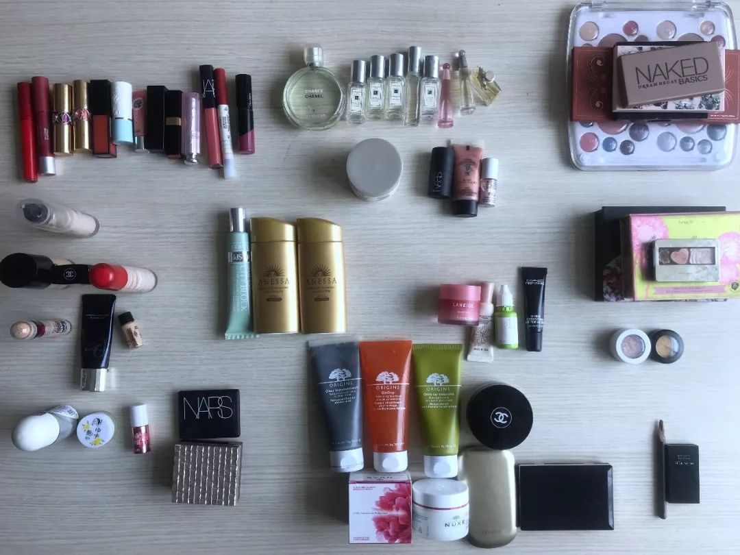 今儿你们都去买买买吧,在厨房打败Gucci、Channel美妆的事放着我来(附8个自制美妆方子)