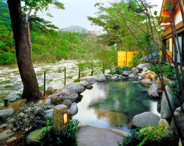 旅行胜地最美民宿,宁波龙观禅那艺术民宿优惠团购