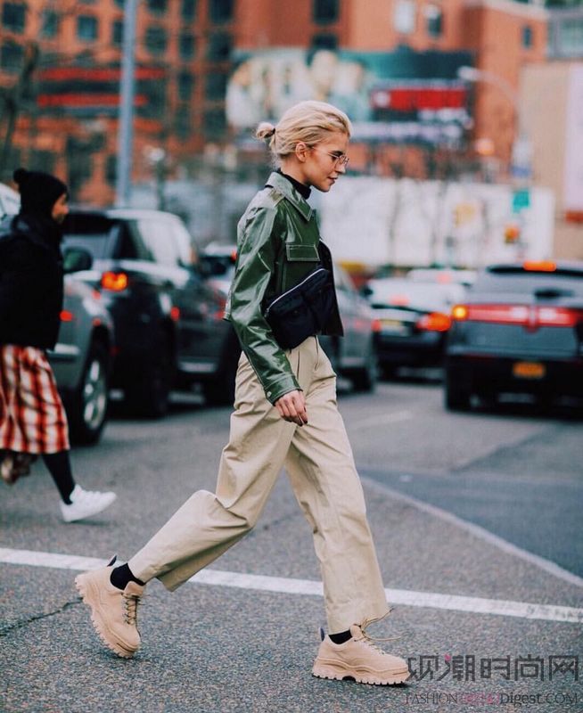 酷girl穿搭秋冬套装,姑娘们衣橱必备的单品