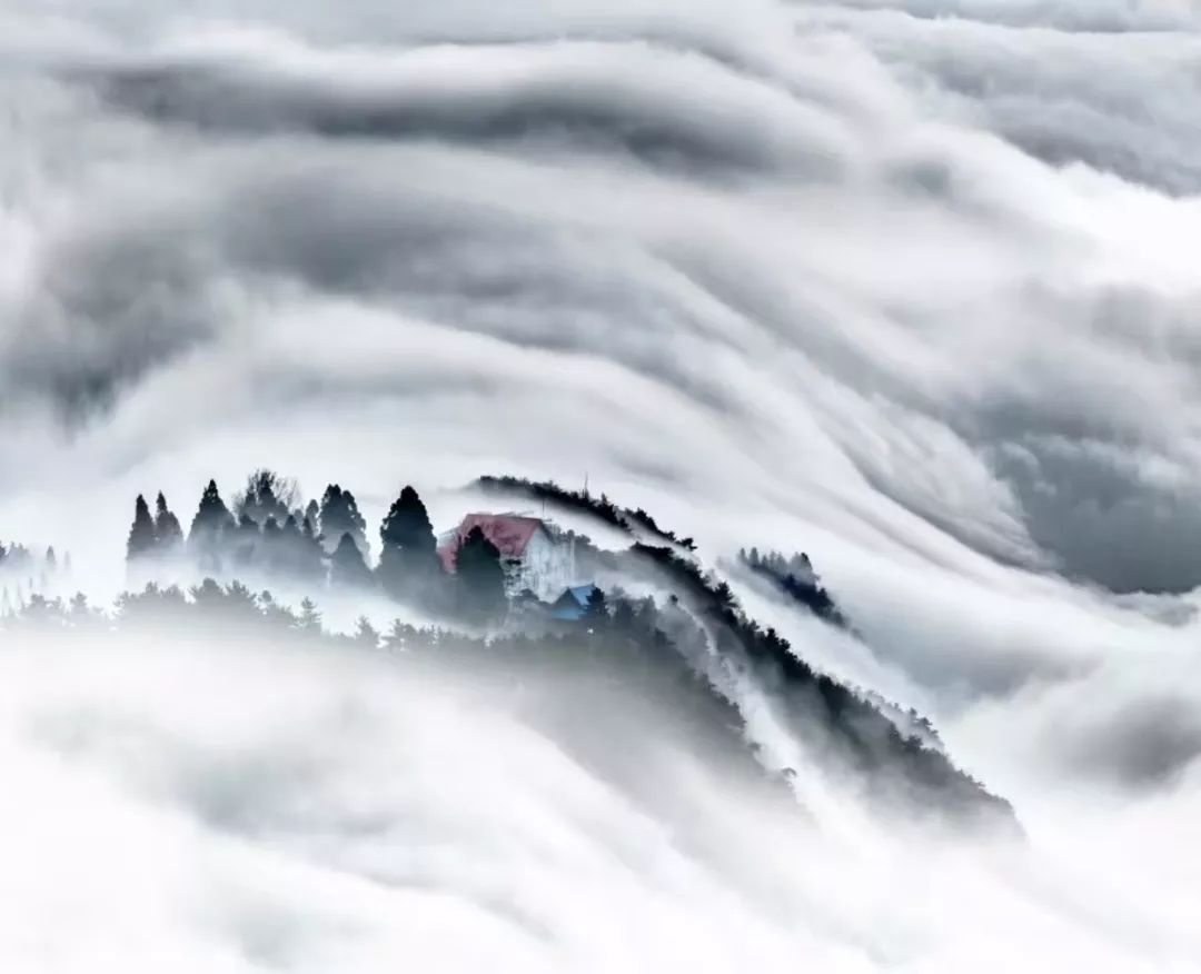 云雾庐山旅游攻略,庐山雾景旅游