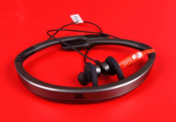 jbl耳挂式蓝牙耳机测评,jblreflectfit蓝牙运动耳机评测