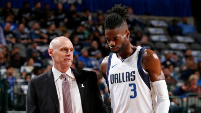 两战18分23板！24岁新星自我救赎狠虐火箭卡皇七千万还有戏？