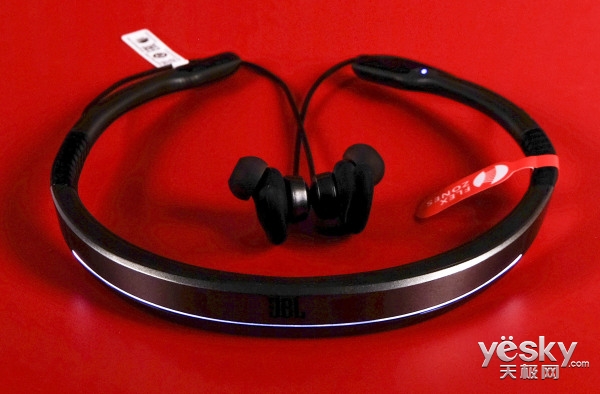 jbl耳挂式蓝牙耳机测评,jblreflectfit蓝牙运动耳机评测