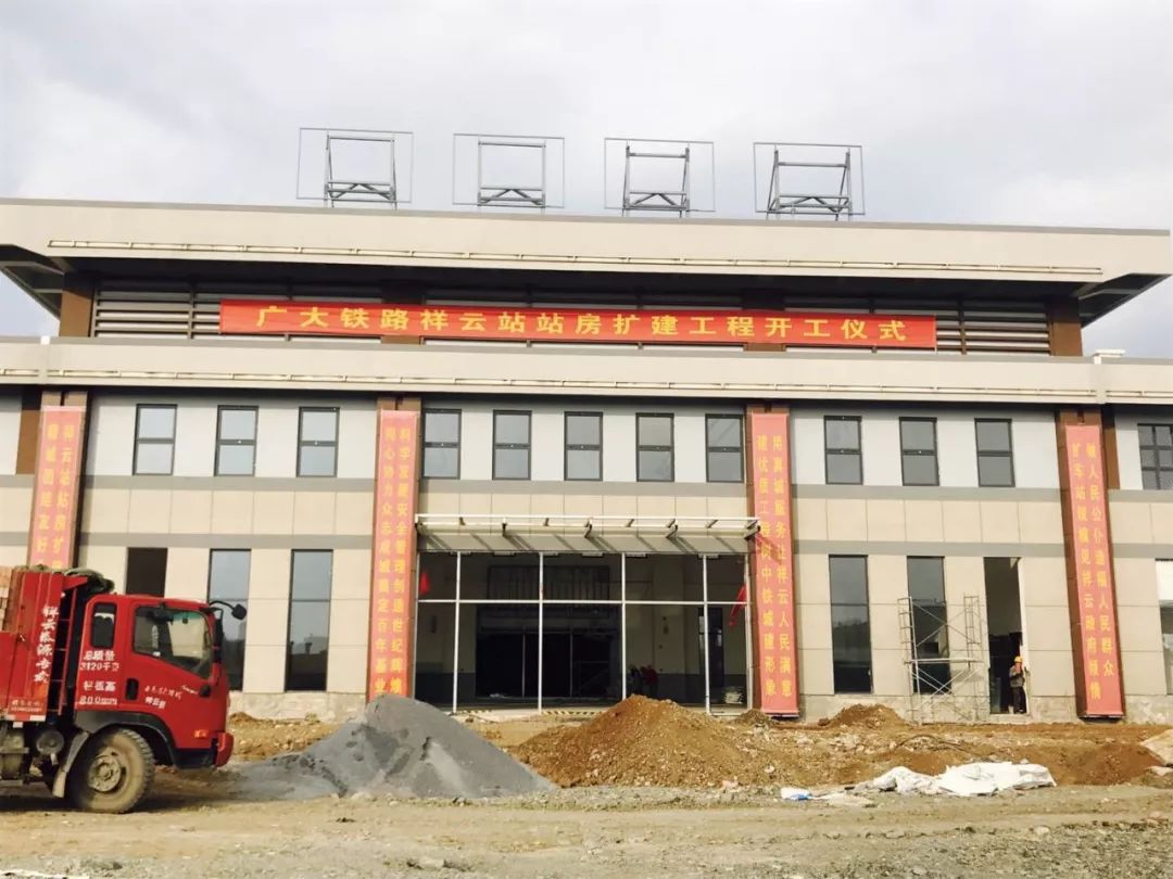 昆明到大理动车途经哪三站,昆明到大理的动车大理站