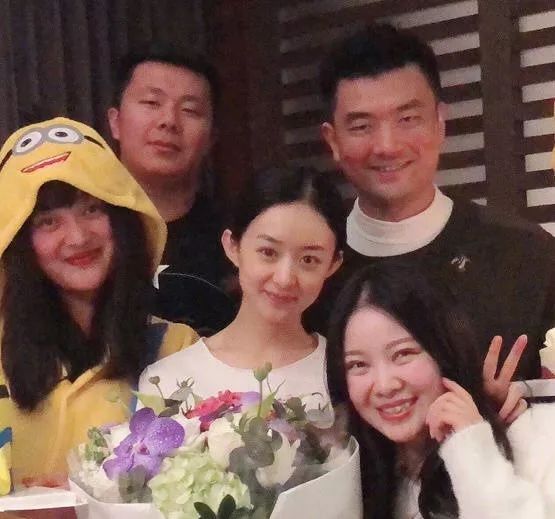 赵丽颖是怎么让脸变薄的,赵丽颖脸是不是有点变了