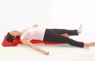 「瑜伽之路」女性调理的三大黄金时期，对应瑜伽教程都在这啦！