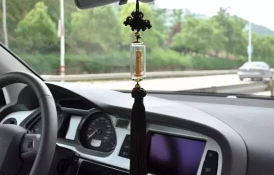 属猴的人适合开车吗,属猴的人今年开车有什么问题