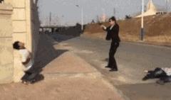 有个精分朋友怎么办？离远点小心传染