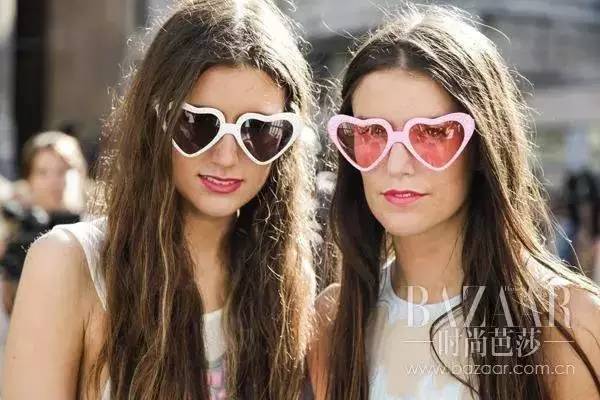 杨幂同款墨镜迪奥 (宋茜杨幂经典款手袋)