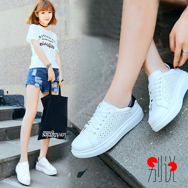 什么小白鞋搭配裙子好看,穿裙子可以搭配小白鞋吗