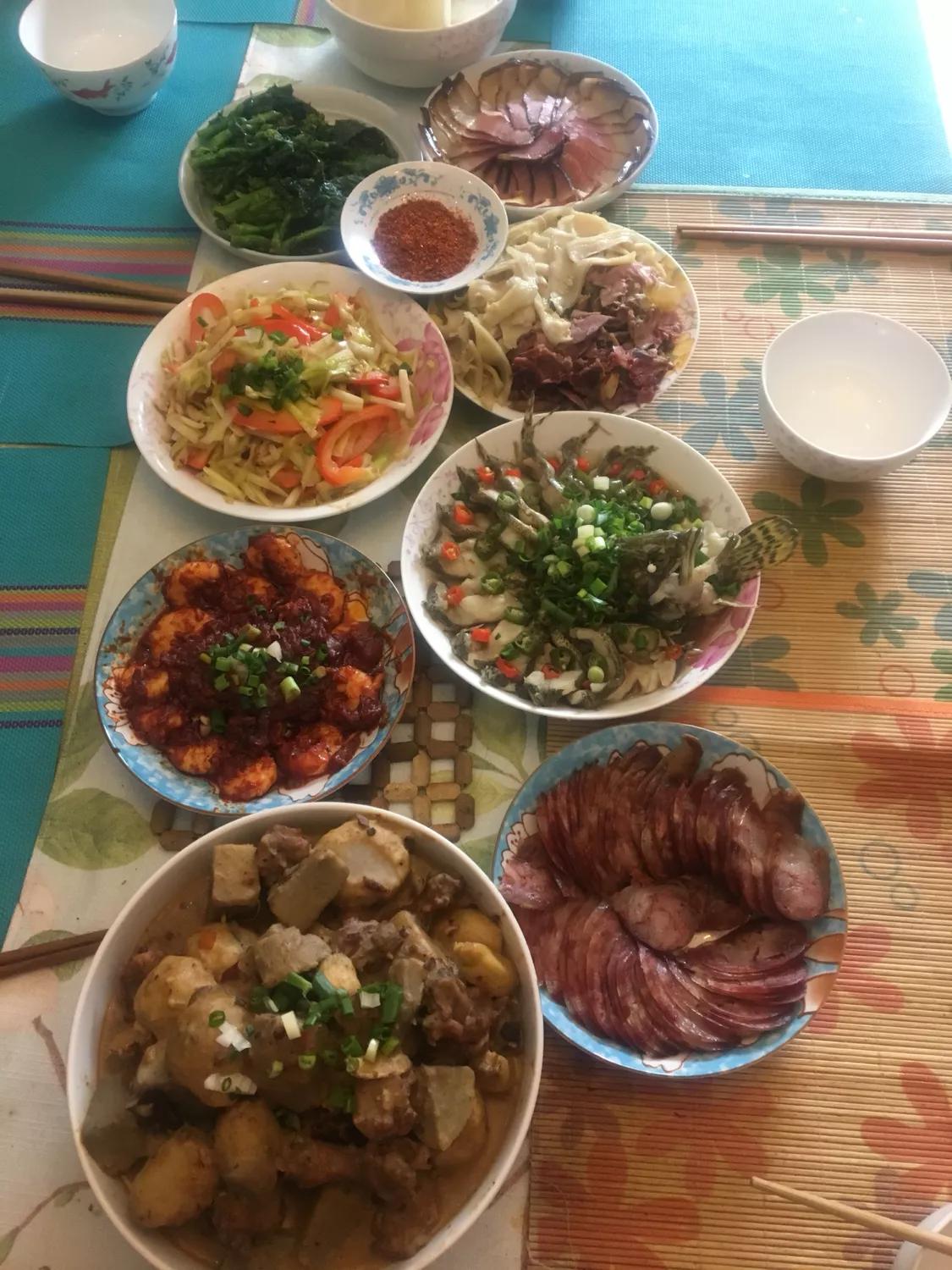 小鬼当家一家生活消费统计图,小鬼当家一周开销记录