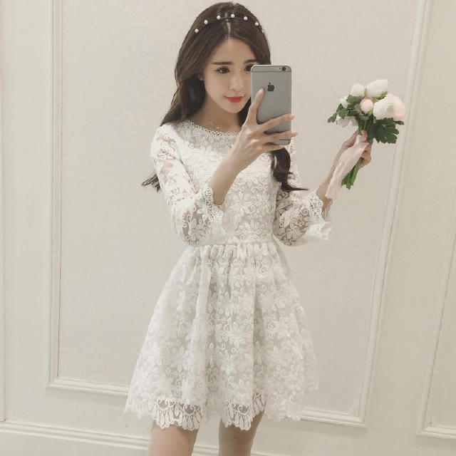 镂空装里面怎么搭配,夏天很迷人的镂空装