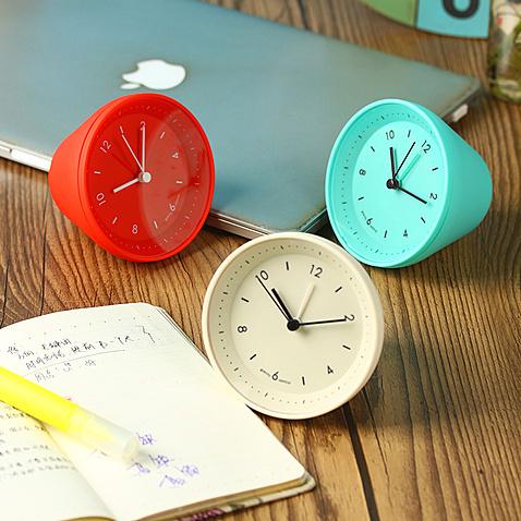 能轻松叫醒你的闹钟铃声,经常叫醒我的不是铃声而是梦想