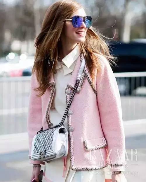 杨幂同款墨镜迪奥 (宋茜杨幂经典款手袋)