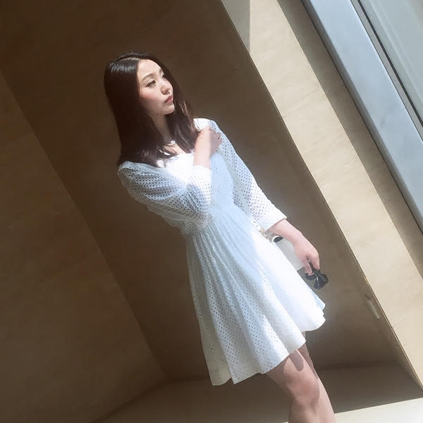 镂空装里面怎么搭配,夏天很迷人的镂空装