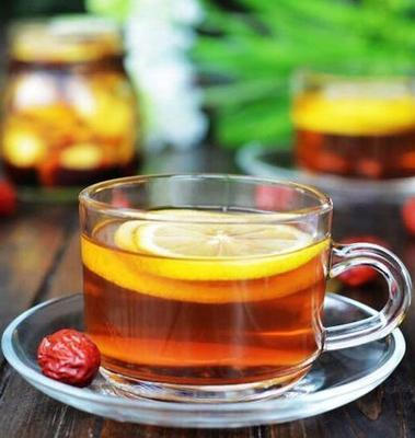 喝出来的美丽容颜，只要柠檬加上它就可以了，可惜很多人都不知道