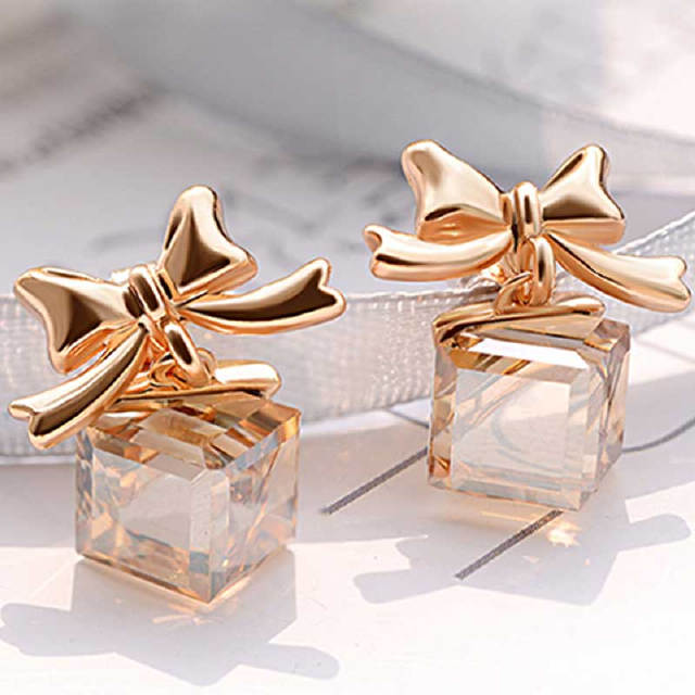 夏季大脸百搭显瘦耳钉,时尚又百搭的耳钉