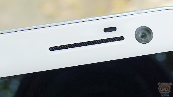 文本直送科技新闻:宏达电旗舰智慧型手机「HTC10」崭新体验，十分完美！