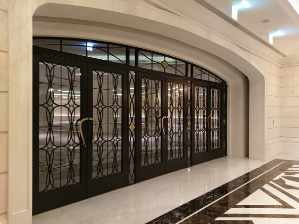 文本直送科技新闻:宏达电旗舰智慧型手机「HTC10」崭新体验，十分完美！