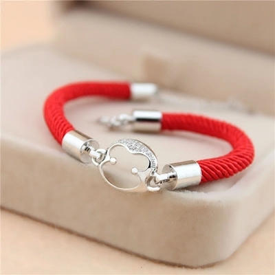 为什么戴银饰不好看,为什么人喜欢戴首饰