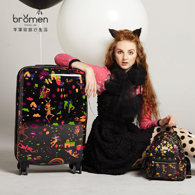 旅游必备旅行拉杆箱,旅游拉杆箱搭配