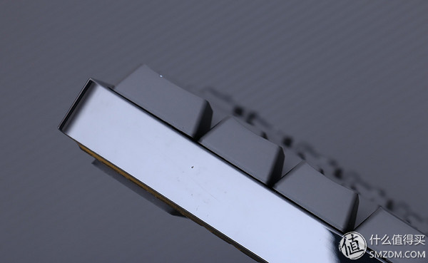 罗技鼠标老粉丝眼中的罗技G610OrionBrown背光机械游戏键盘