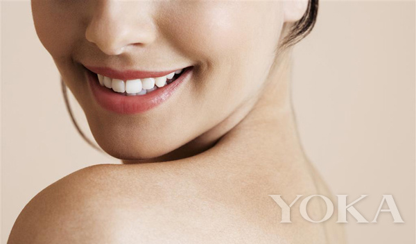 大变脸原来整牙才是高颜值,女星整牙都是越整越美