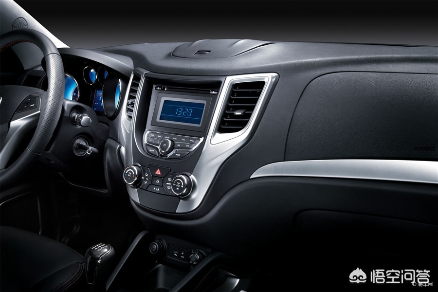 长安cs352017款手动豪华多少钱,2017款长安cs35手动豪华型配置