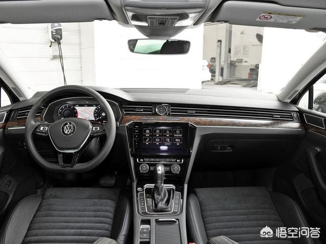 10年迈腾1.8豪华配置,迈腾1.4和1.8有什么区别