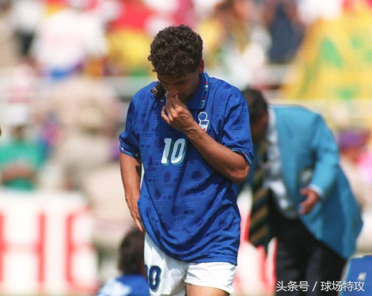 意大利忧郁王子巴乔点球,忧郁王子巴乔罚丢点球背影