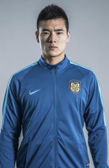 在中国如何建立一支职业足球队,给你一亿资金打造一支球队