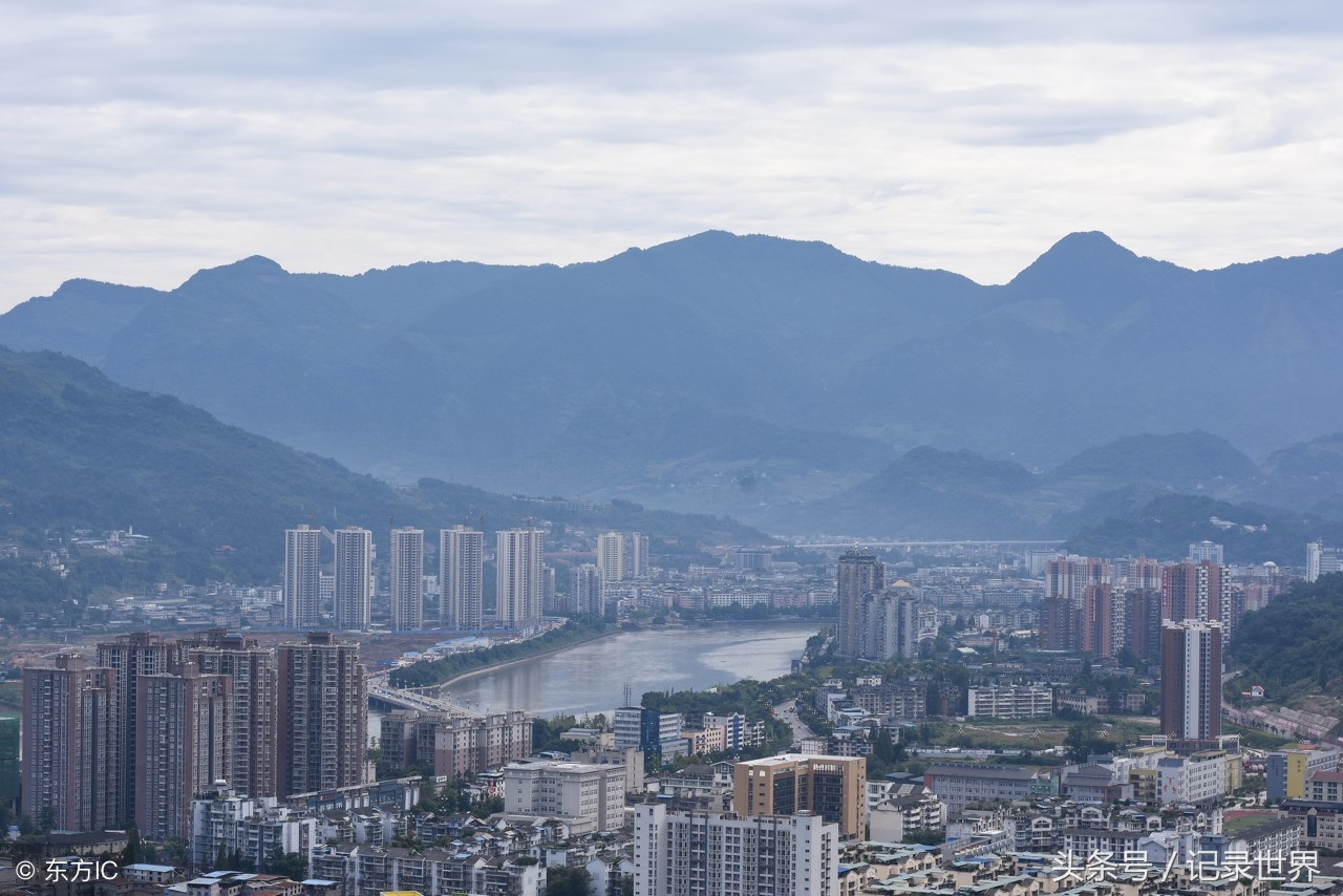 四川各地的车牌字母代表什么,四川车牌头字母是以什么命名