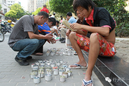 忆天津卫的6大“破烂市儿”，卖书卖花卖宝贝