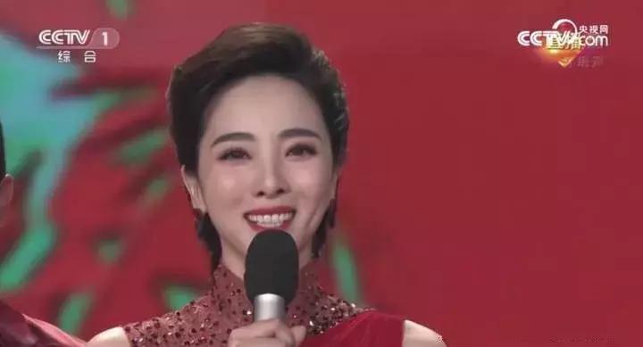 狗年春晚4个女演员3个整容,春晚这瓶卸妆油真是太强了