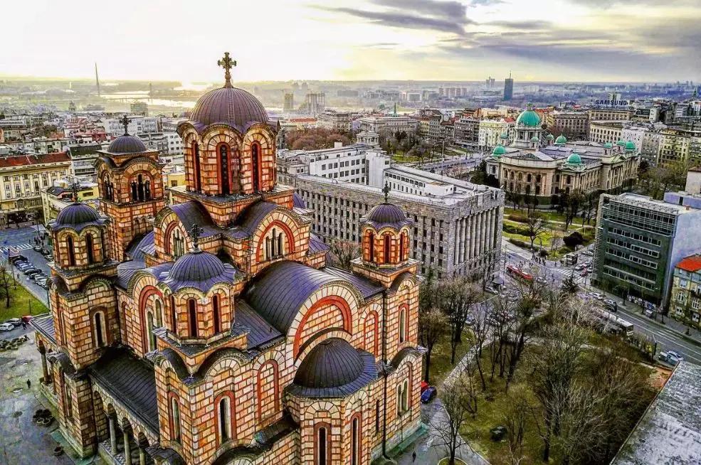 知乎高赞:有哪些适合旅行的国家,听起来高大上其实很实惠?