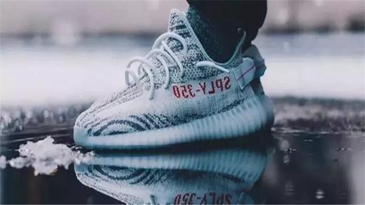 在这个假货泛滥的时代,安踏好穿还是李宁好穿