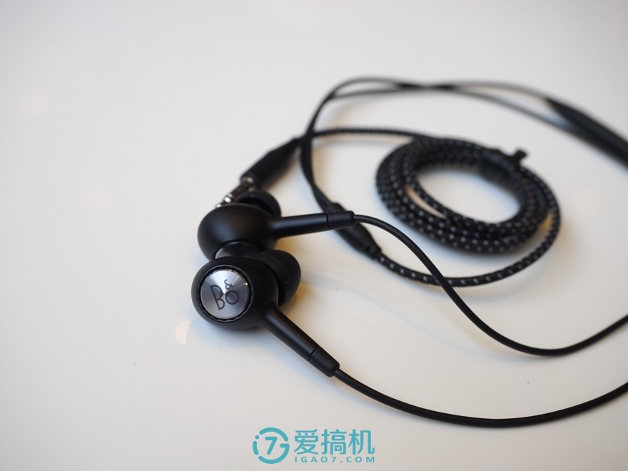 lgv20手机音质怎么样,手机中的战斗机